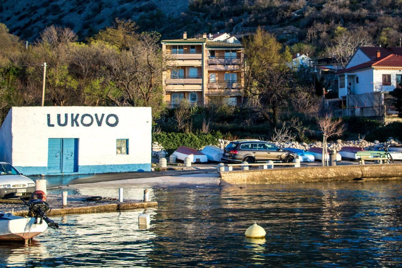 Lukovo Seafront Apartments Eksteriør billede